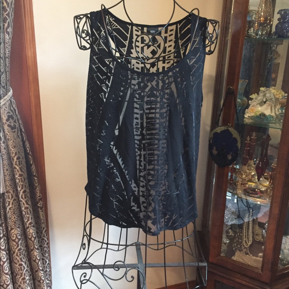 Mossimo sleeveless black top